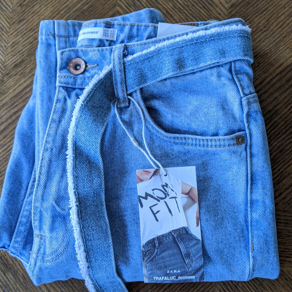Zara Light Wash Mom Jeans